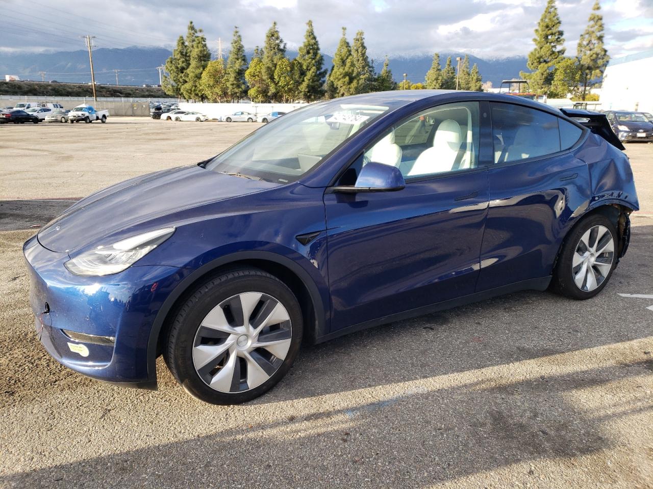 tesla model y 2022 7saygaee7nf312045