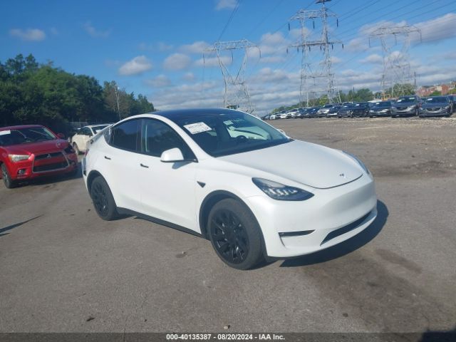 tesla model y 2022 7saygaee7nf393001