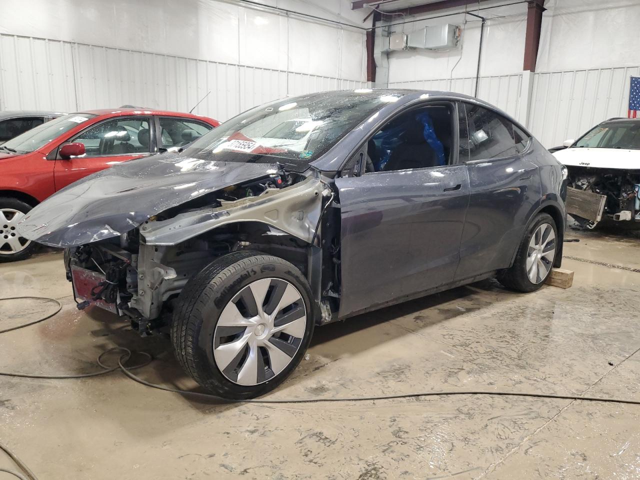 tesla model y 2023 7saygaee8pf610302