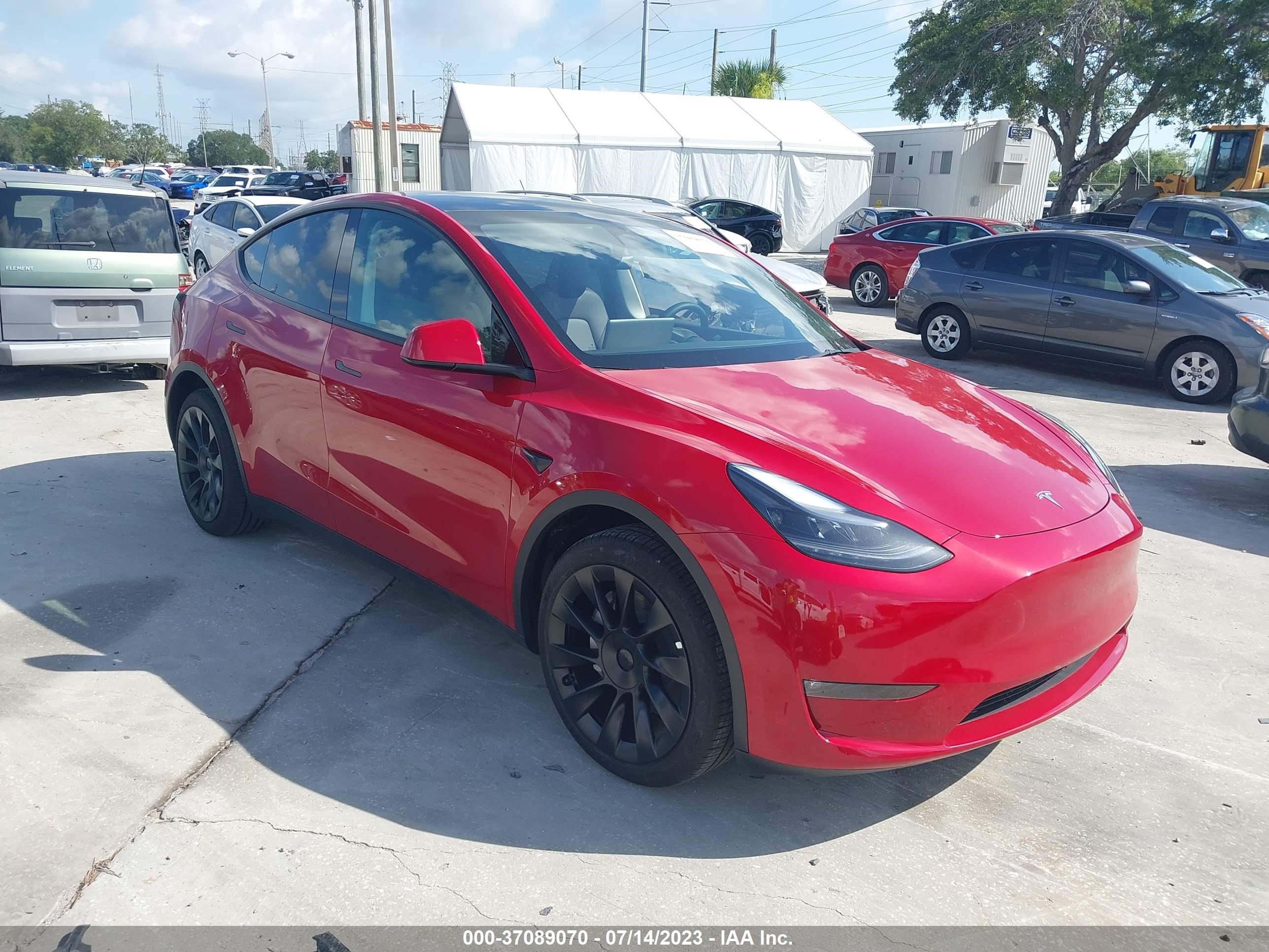 tesla model y 2023 7saygaee8pf753363