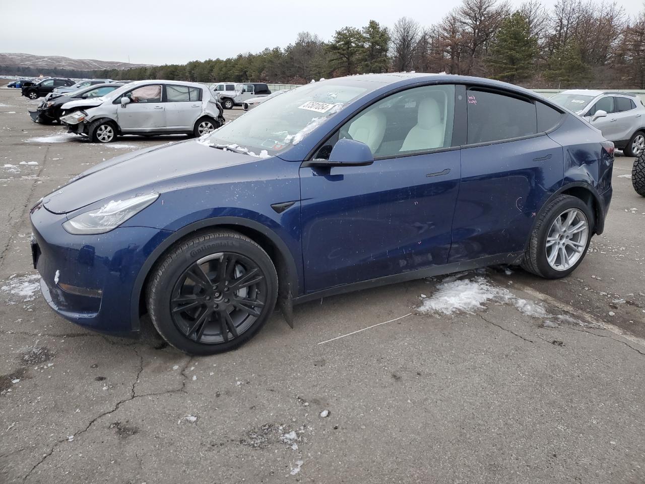 tesla model y 2022 7saygaee9nf507564