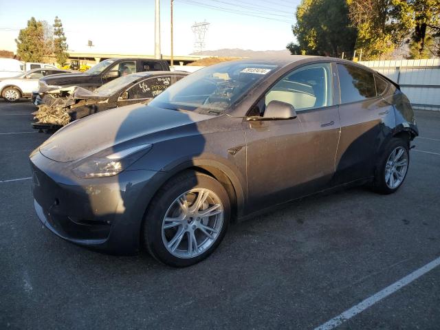 tesla model y 2023 7saygaee9pf847784