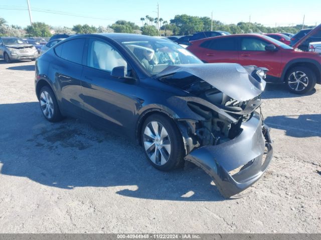 tesla model y 2024 7saygded2rf018387