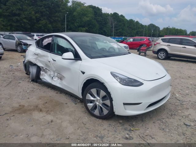 tesla model y 2023 7saygded6pf957135