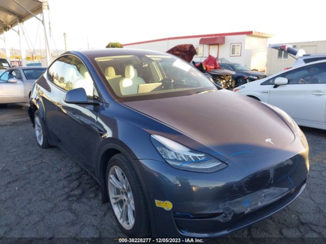 tesla model y 2022 7saygdee1nf324435