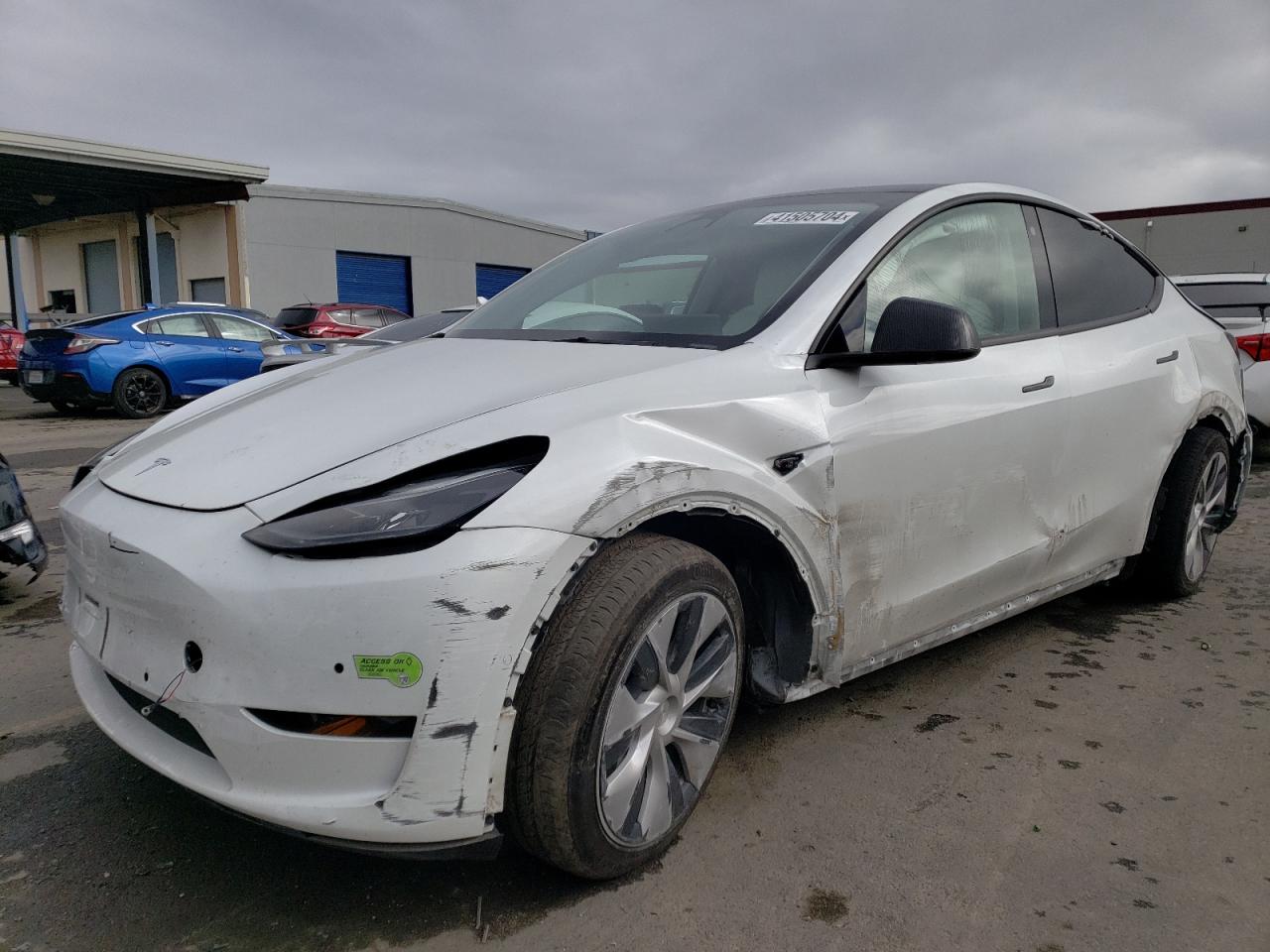 tesla model y 2022 7saygdee1nf517670