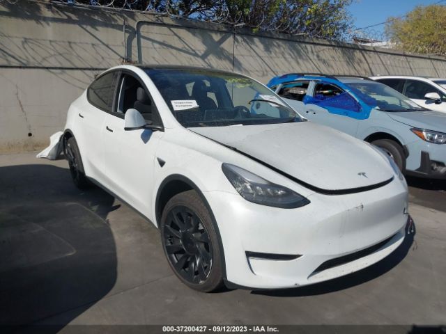 tesla model y 2023 7saygdee1pa031571