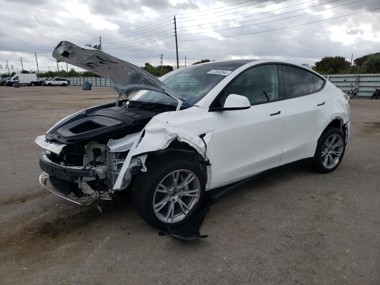 tesla model y 2023 7saygdee1pa082925