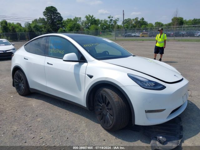 tesla model y 2023 7saygdee1pf611177