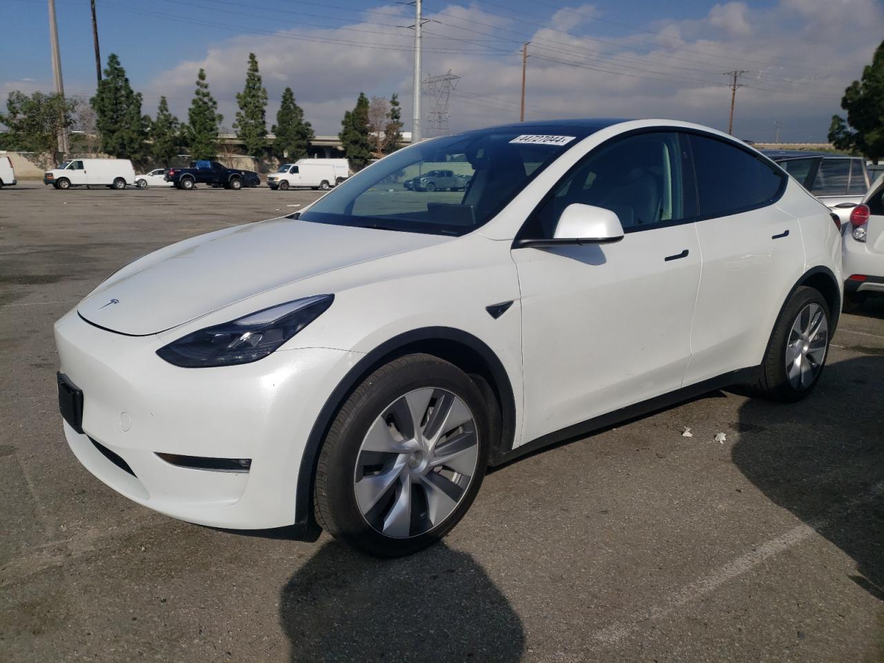 tesla model y 2023 7saygdee1pf847473