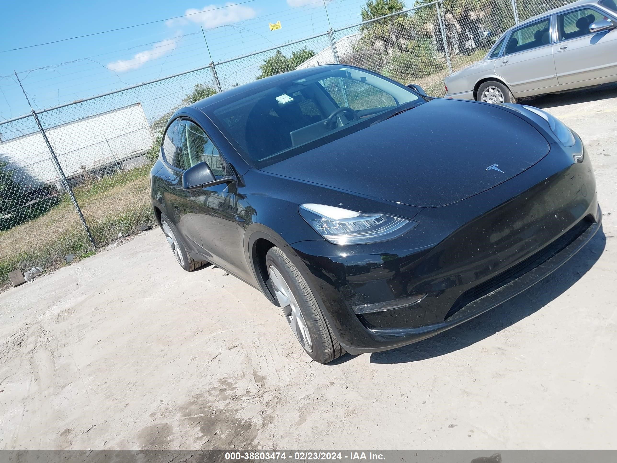 tesla model y 2023 7saygdee2pa044863