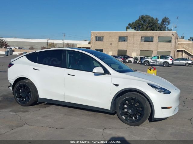 tesla model y 2022 7saygdee3nf347201