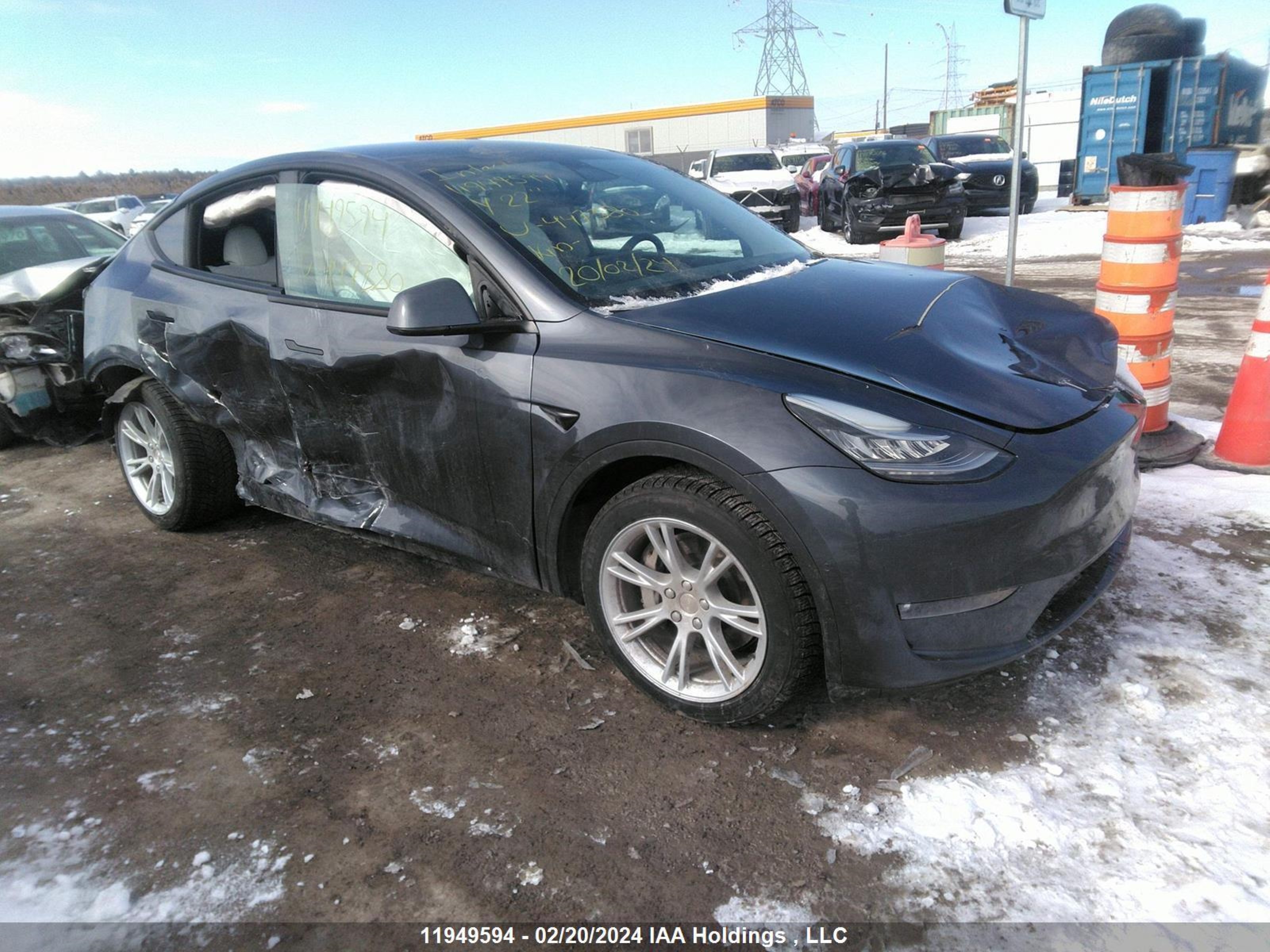 tesla model y 2022 7saygdee3nf447380