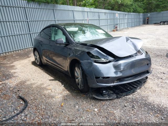 tesla model y 2023 7saygdee3pf697219