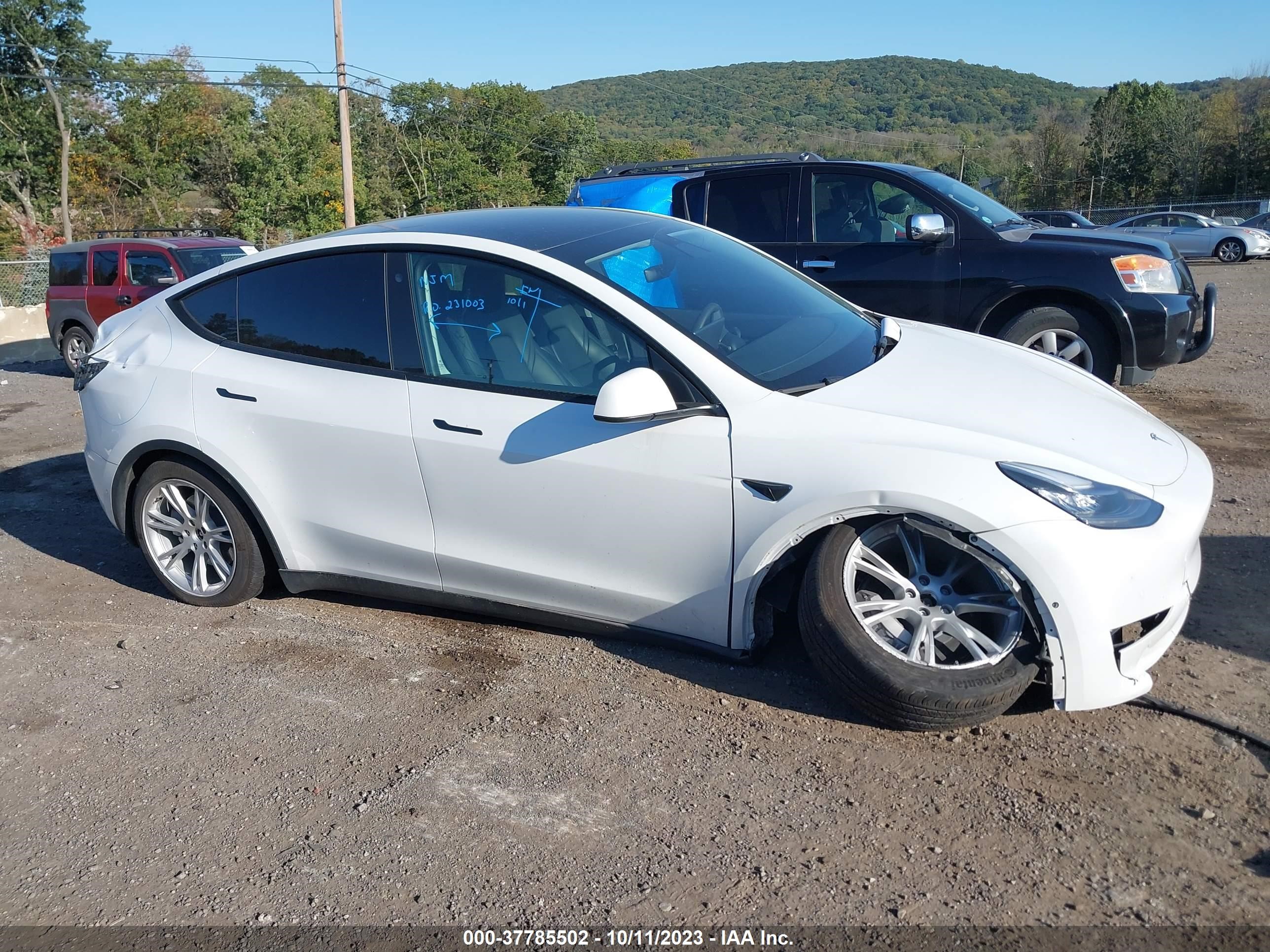 tesla model y 2022 7saygdee4nf307029