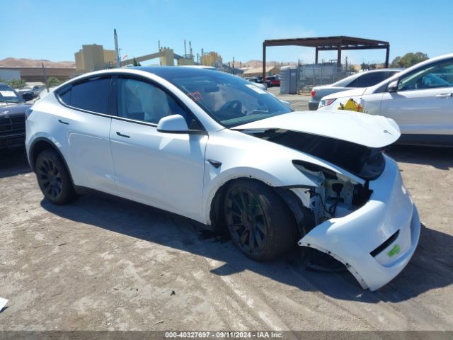 tesla model y 2023 7saygdee4pf692269