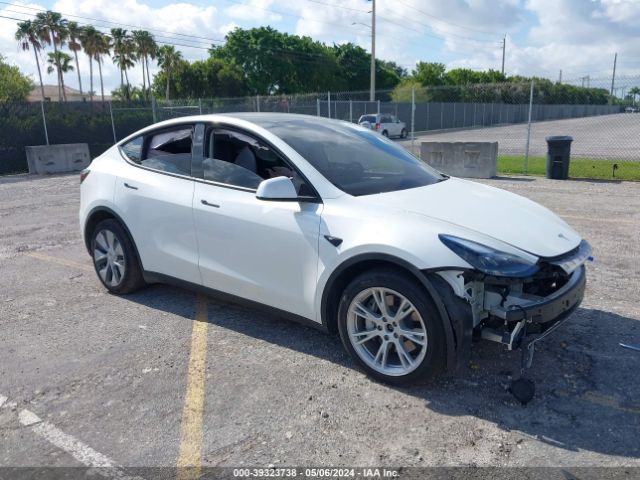 tesla model y 2023 7saygdee4pf889667