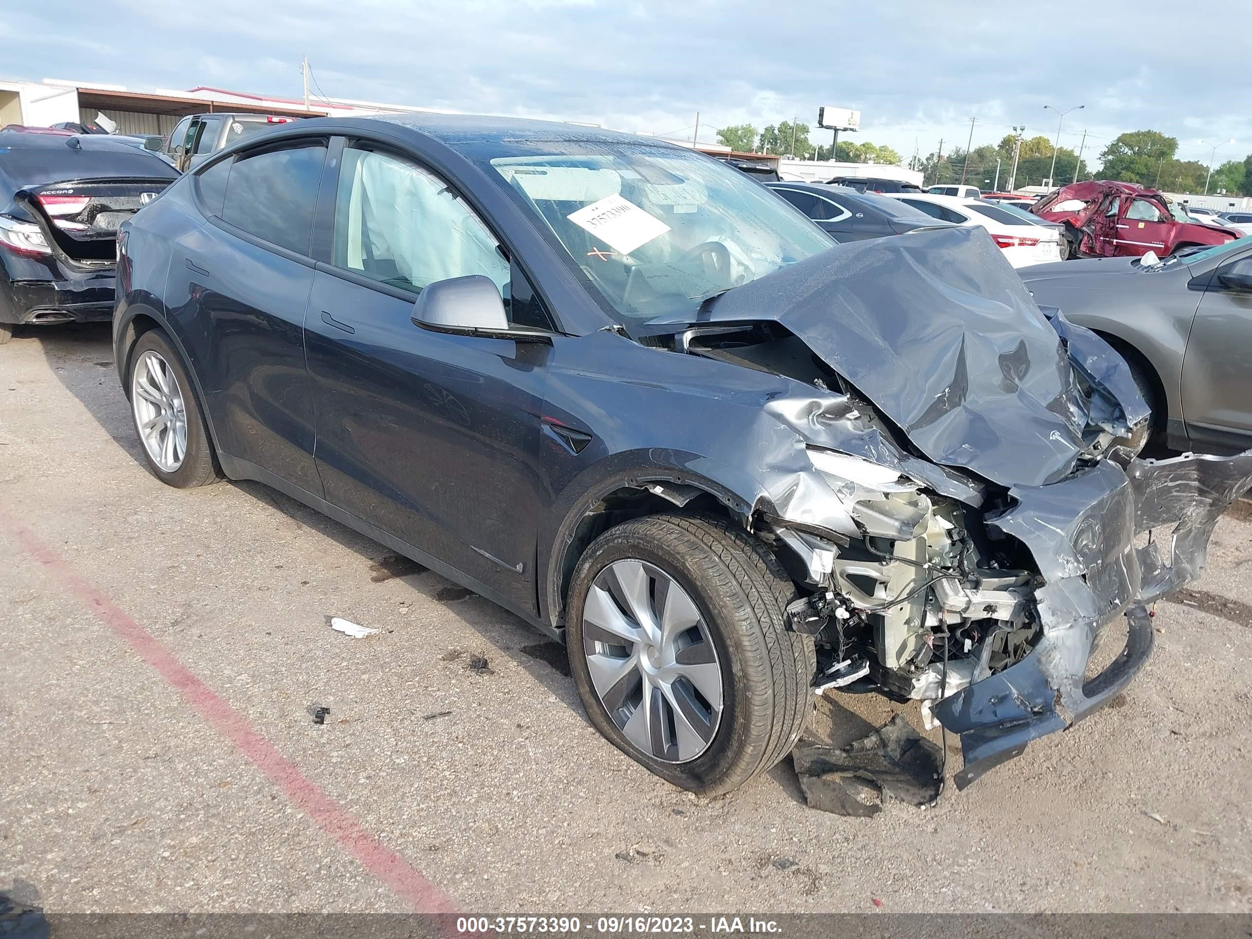 tesla model y 2022 7saygdee5na003110