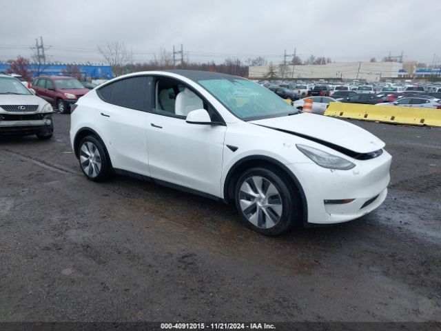 tesla model y 2022 7saygdee5nf389692