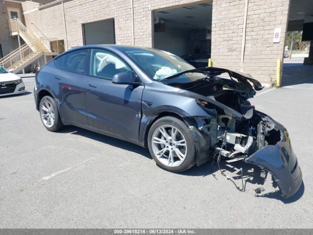 tesla model y 2023 7saygdee5pf590947