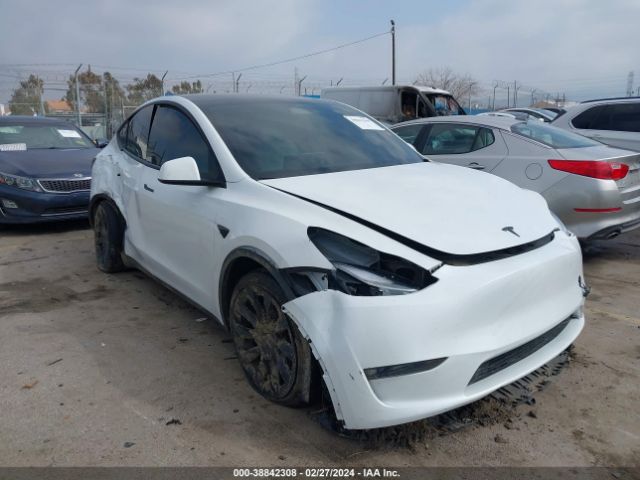 tesla model y 2023 7saygdee5pf630475