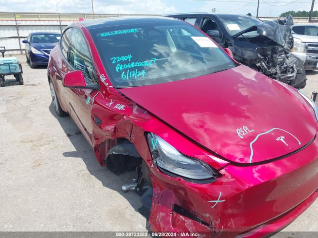 tesla model y 2024 7saygdee5ra275565