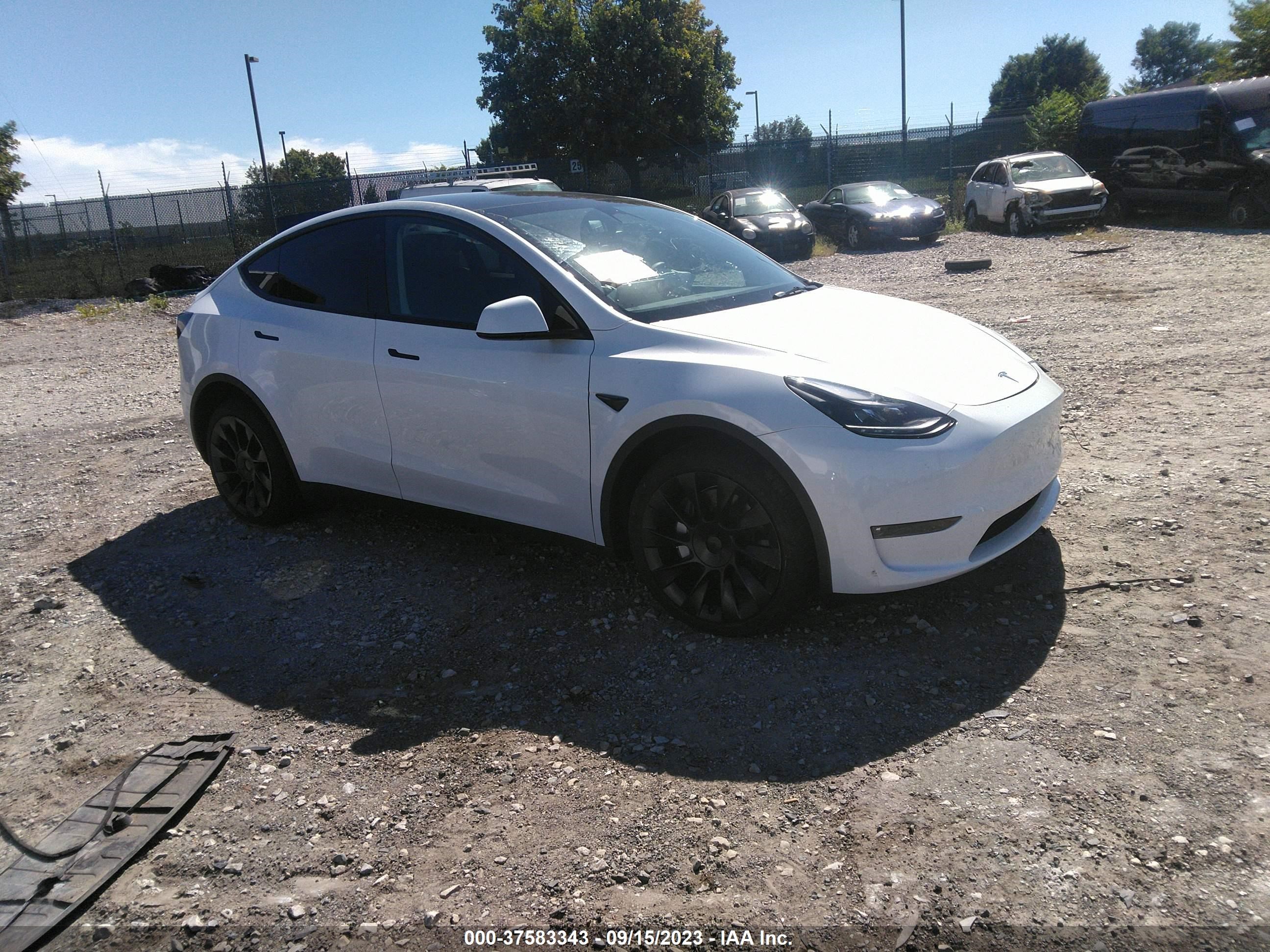 tesla model y 2023 7saygdee6pf676039