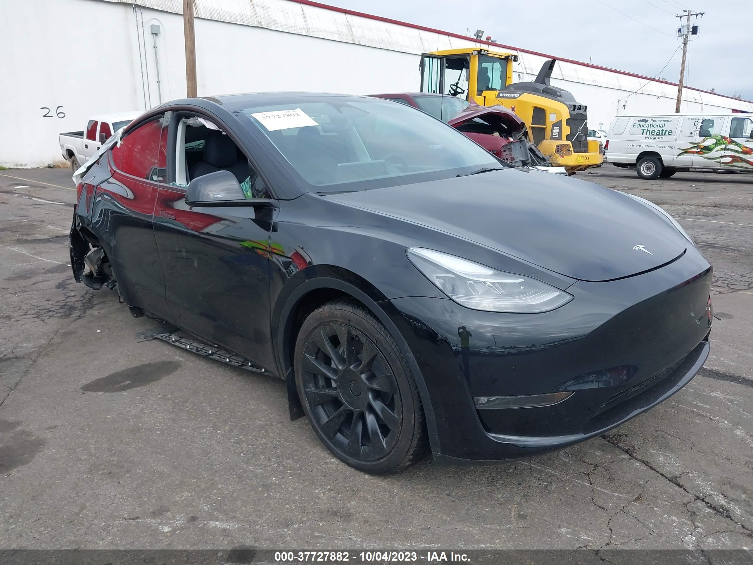 tesla model y 2023 7saygdee6pf809222