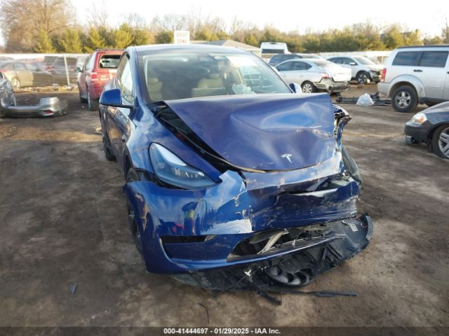 tesla model y 2024 7saygdee6rf168687