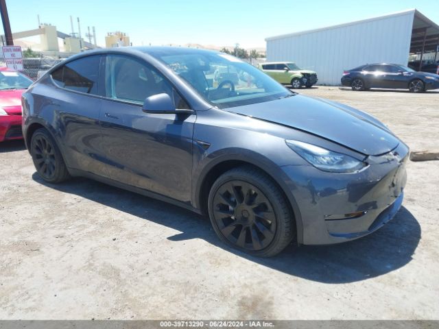 tesla model y 2022 7saygdee8nf480343