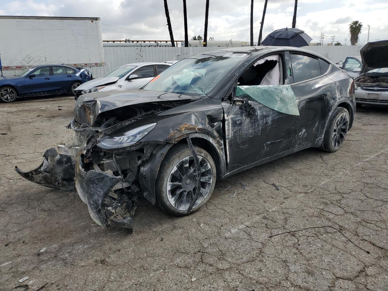 tesla model y 2023 7saygdee8pa028098