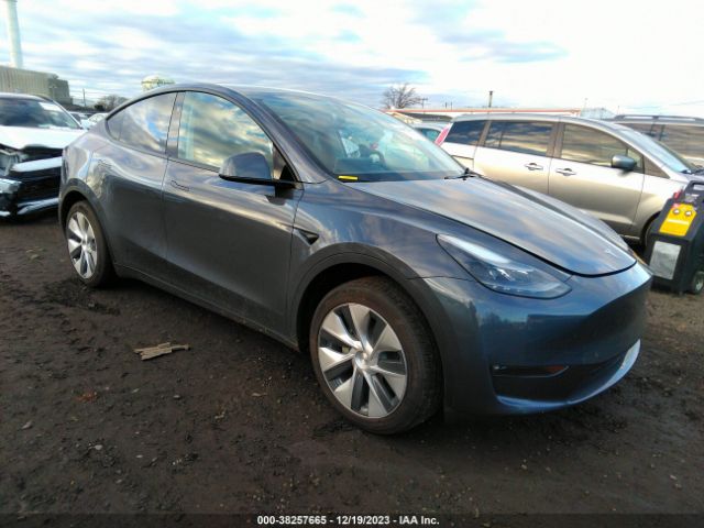 tesla model y 2023 7saygdee8pf832677