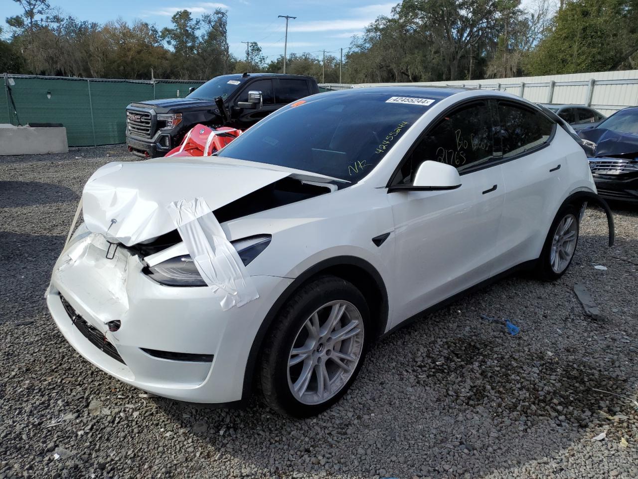 tesla model y 2023 7saygdee8pf849592