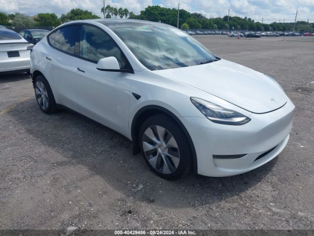 tesla model y 2022 7saygdee9na011890