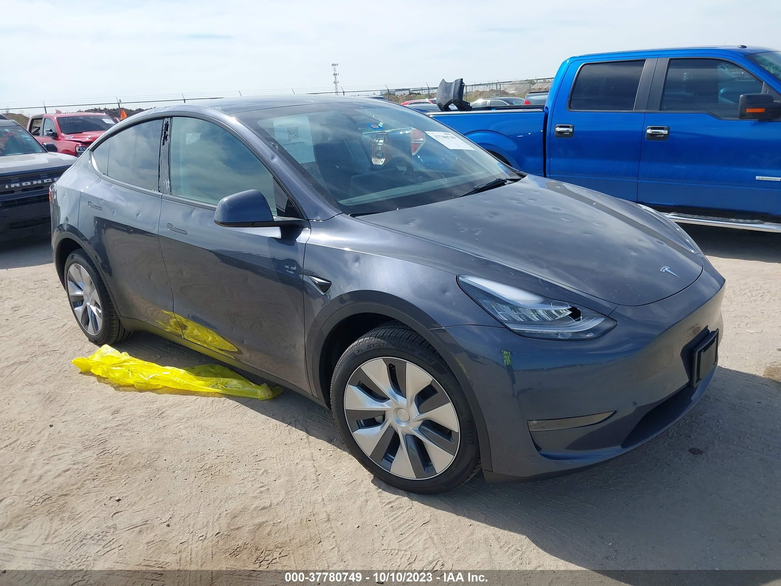 tesla model y 2023 7saygdee9pa141087