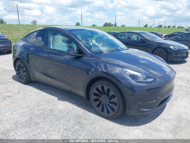 tesla model y 2024 7saygdef1ra275409