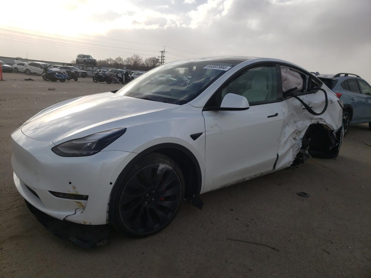 tesla model y 2022 7saygdef4nf336443