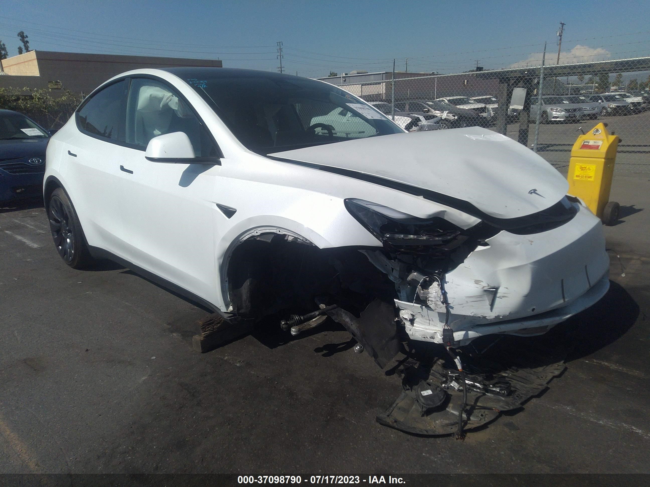 tesla model y 2022 7saygdef6nf359920