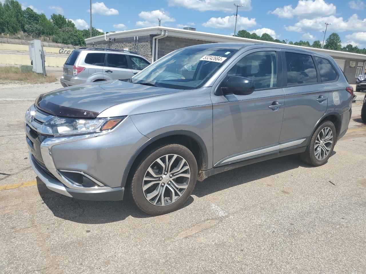 mitsubishi outlander 2018 ja4ad2a37jz013882