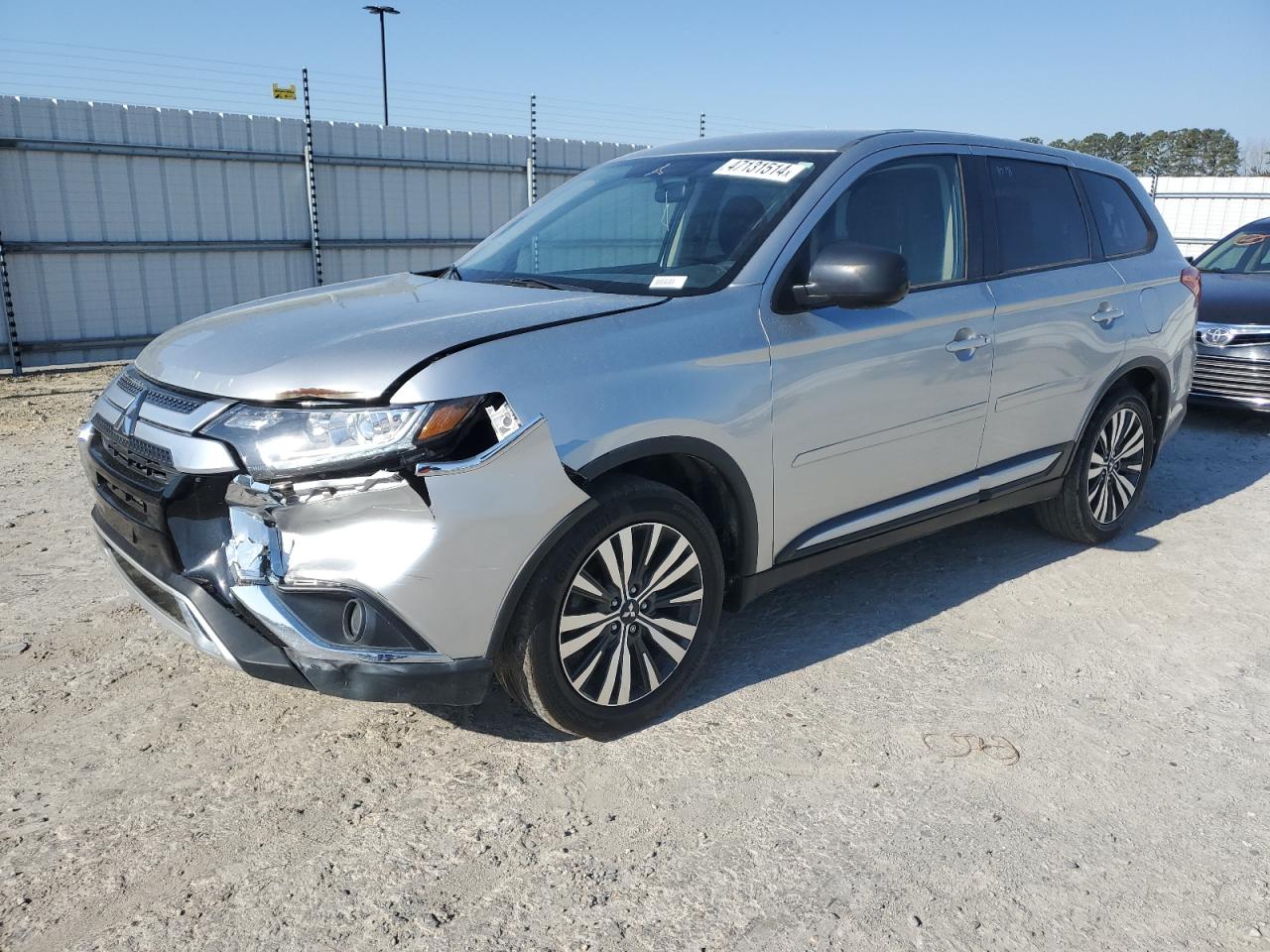 mitsubishi outlander 2019 ja4ad2a3xkz005423