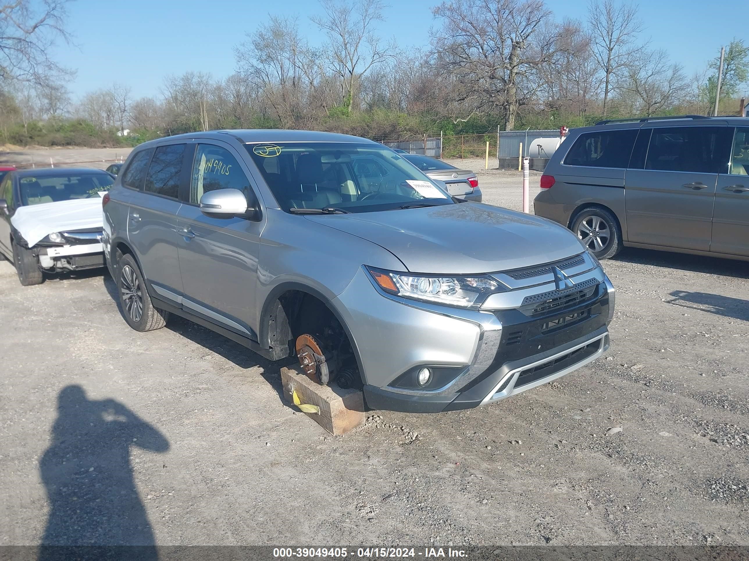 mitsubishi outlander 2019 ja4ad3a36kz043799