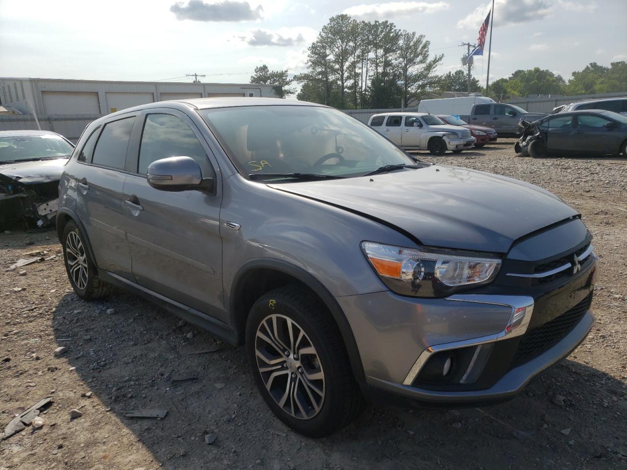 mitsubishi outlander 2018 ja4ap3aw7ju021906