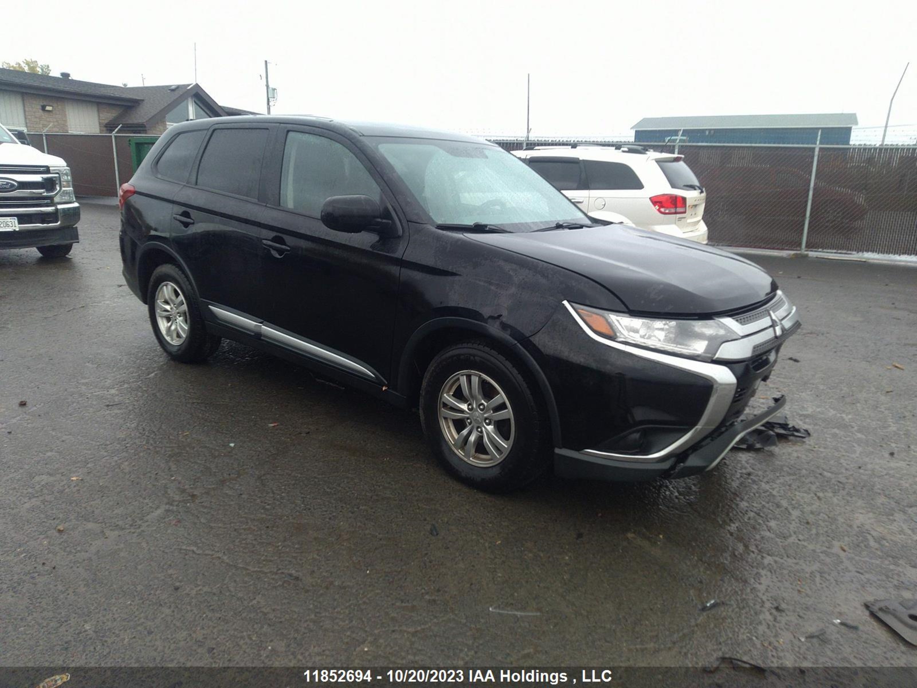 mitsubishi outlander 2019 ja4az2a30kz608186