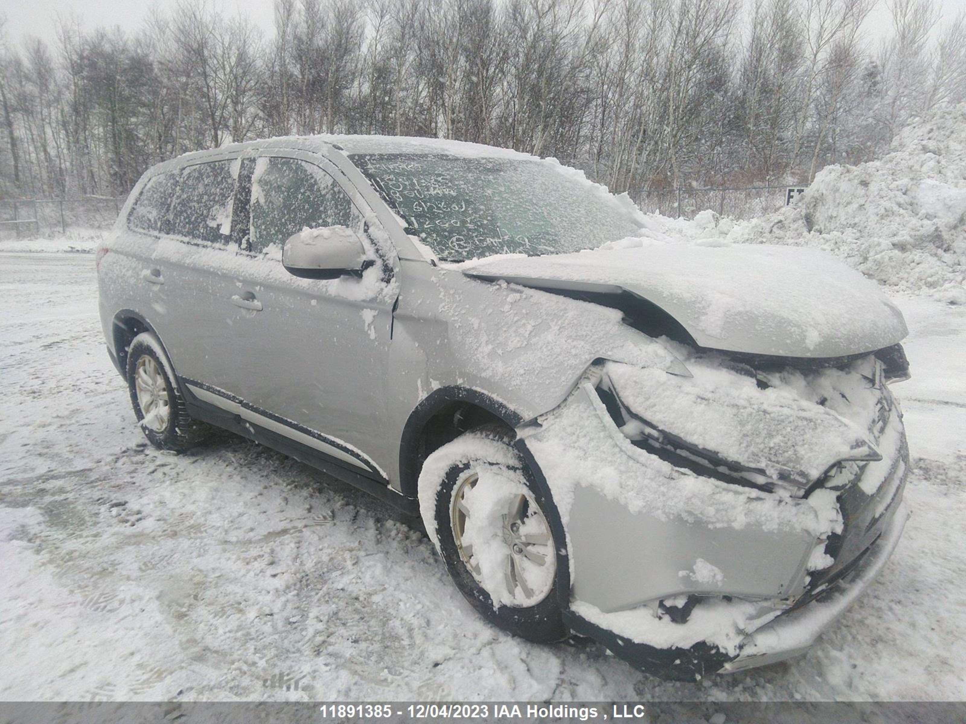 mitsubishi outlander 2018 ja4az2a34jz612661