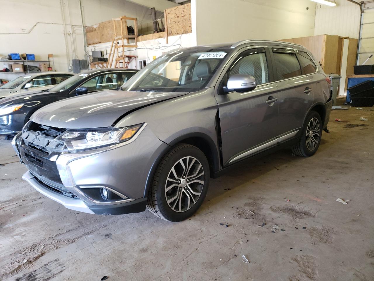 mitsubishi outlander 2018 ja4az3a31jz064690