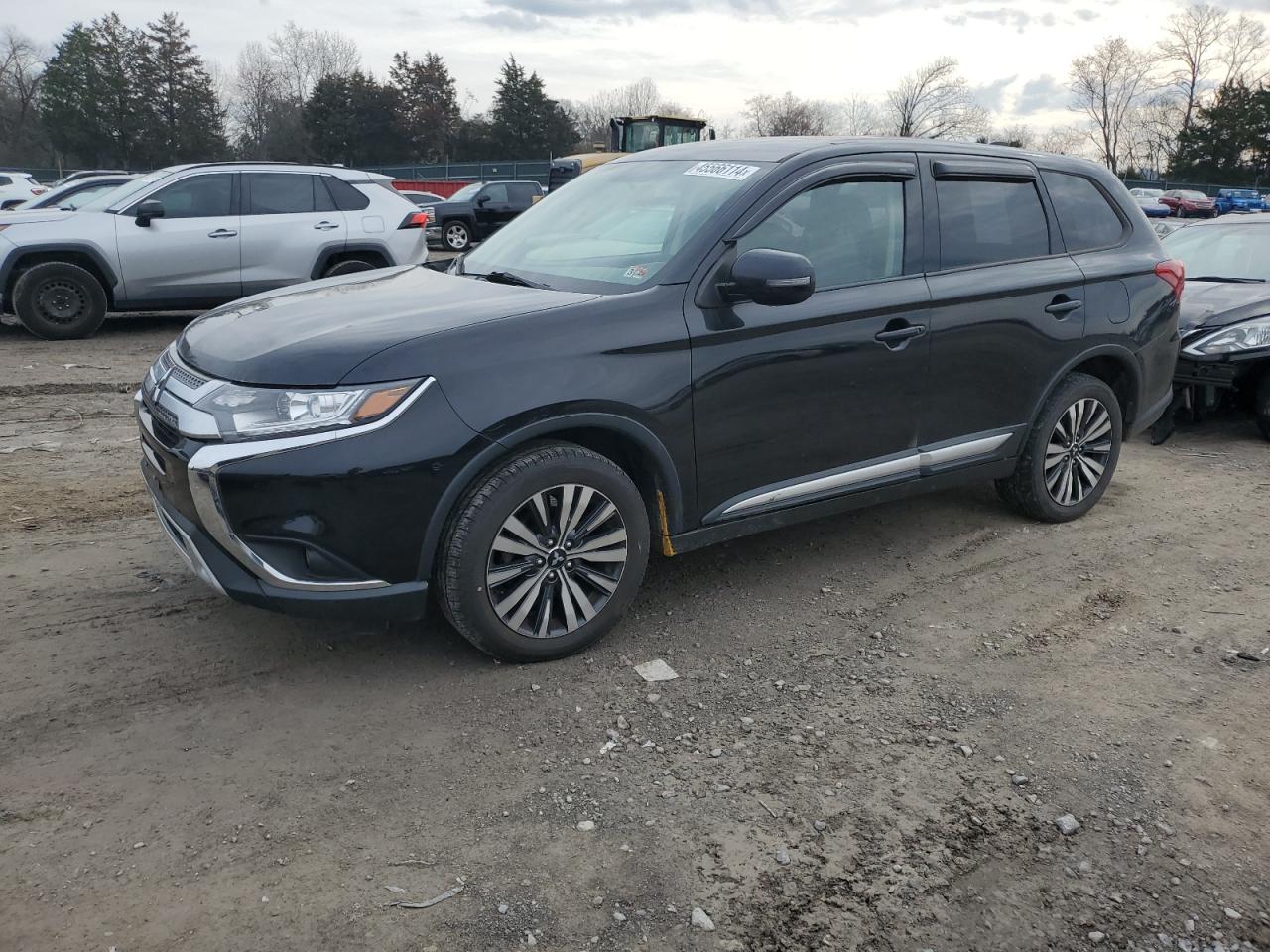 mitsubishi outlander 2019 ja4az3a35kz046694