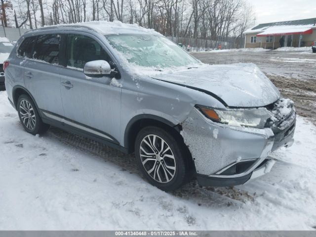 mitsubishi outlander 2017 ja4az3a38hz050196