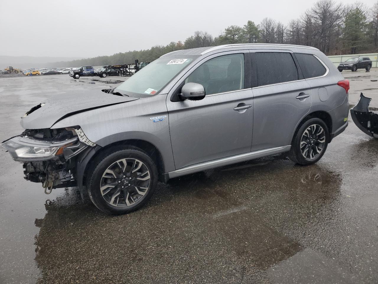 mitsubishi outlander 2018 ja4j24a57jz057951