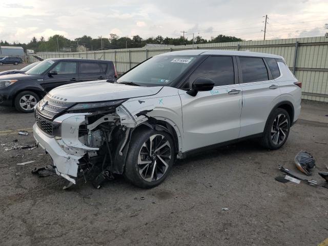 mitsubishi outlander 2022 ja4j4ua89nz024864