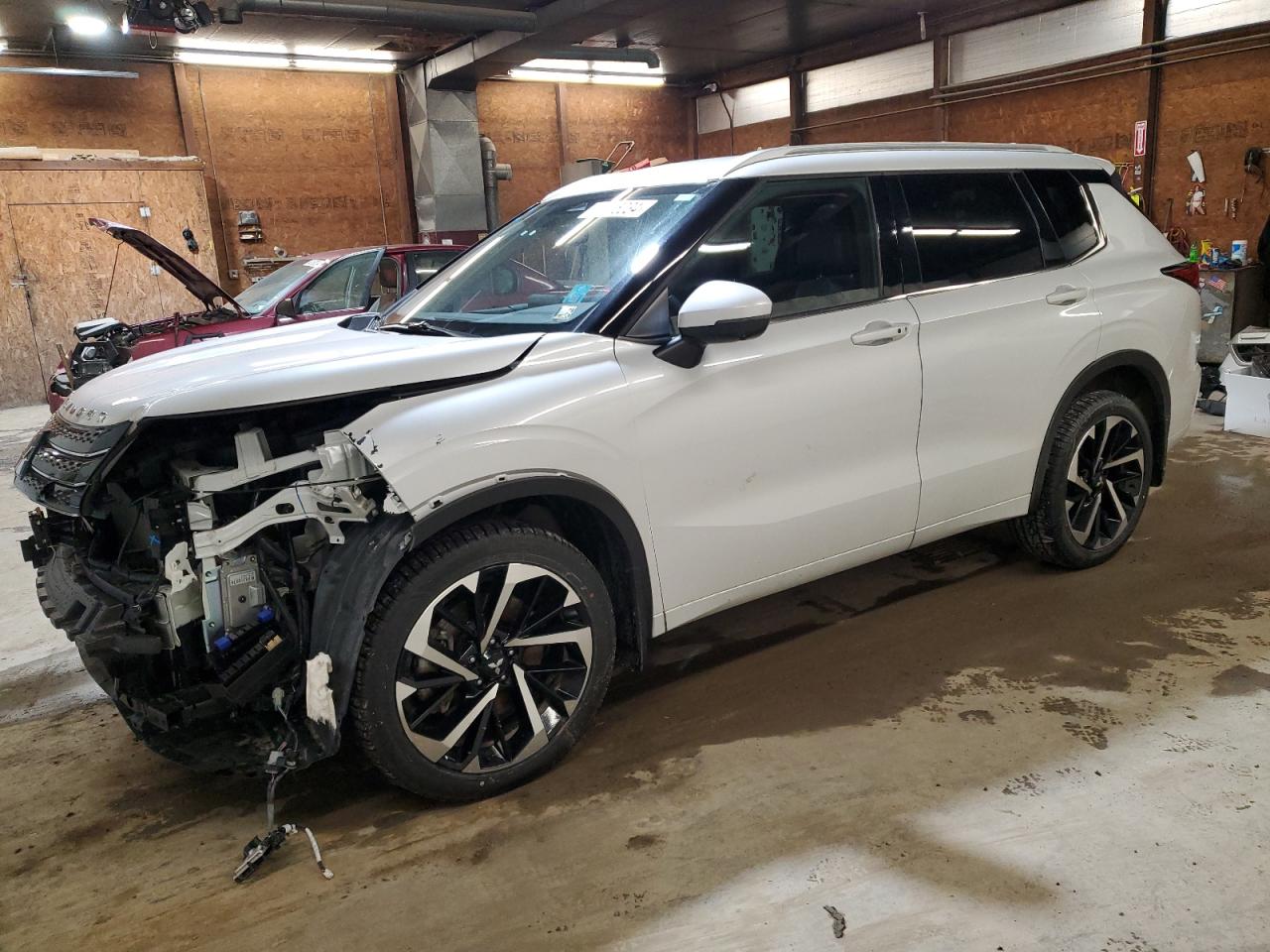 mitsubishi outlander 2022 ja4j4va80nz067320